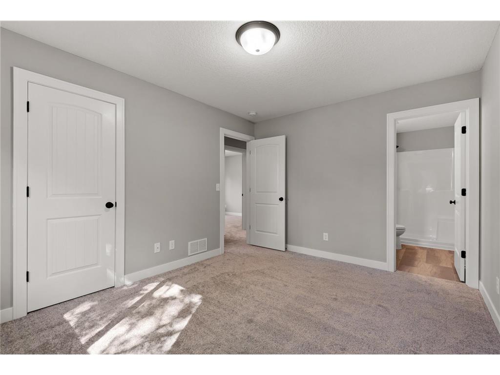 000 N Enchanted Drive NW Andover MN 55304 7072575 image23