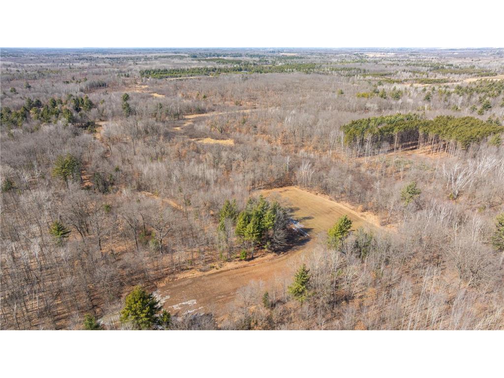 000 Robin Avenue Washburn Twp WI 54436 6687676 image1