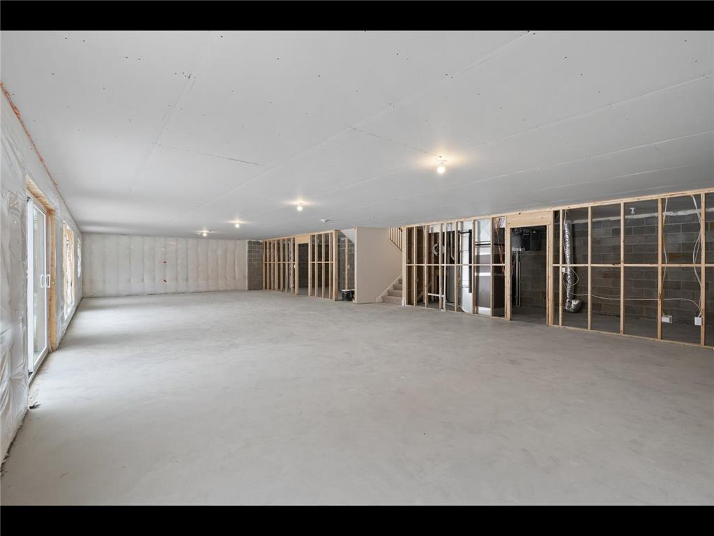 000 Tiger Street NW Princeton MN 55371 - Blue 7042749 image35
