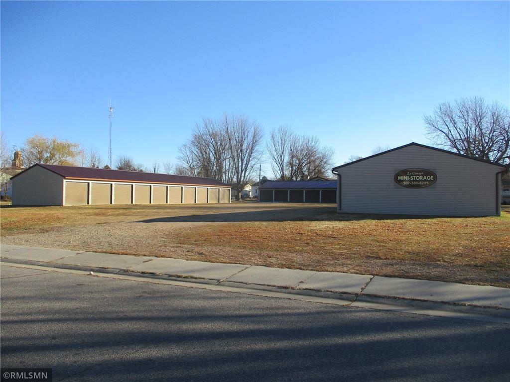 123 W Lanesburg Street Le Center MN 56057 6306851 image1