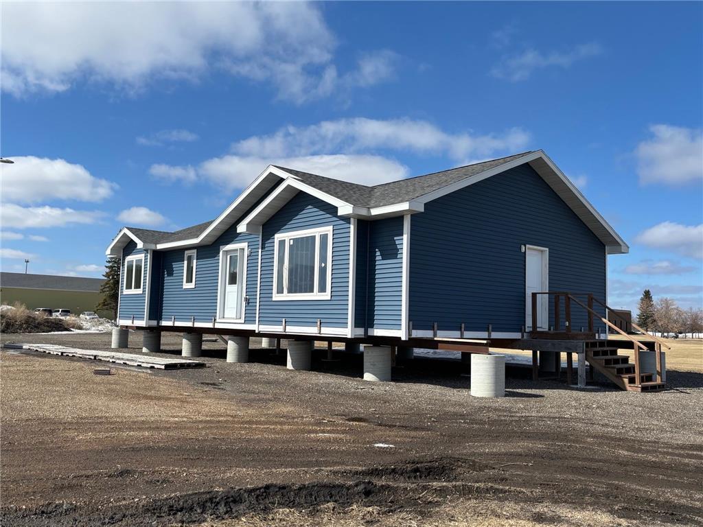 0000 Central Avenue NW East Grand Forks MN 56721 7054549 image2