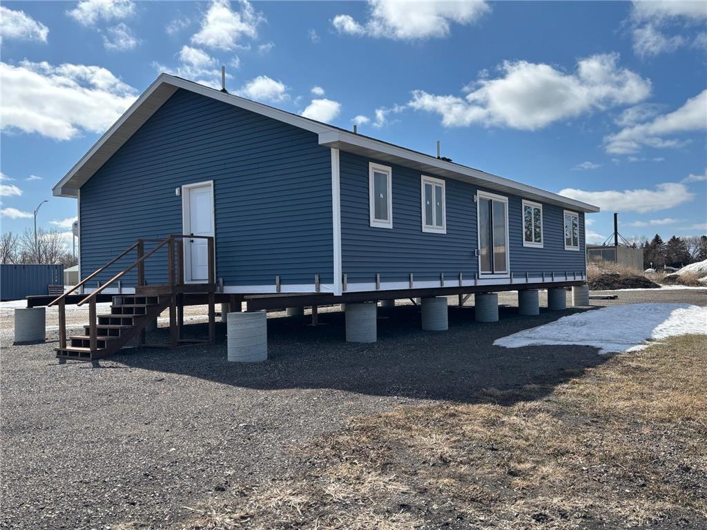 0000 Central Avenue NW East Grand Forks MN 56721 7054549 image4