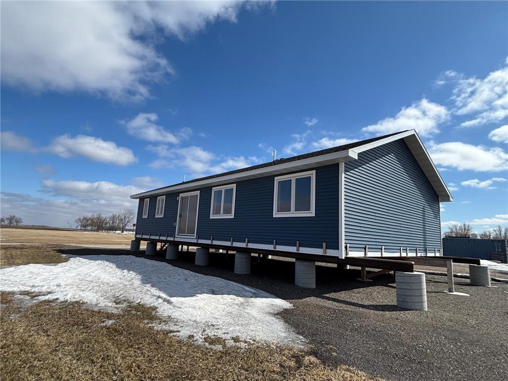 0000 Central Avenue NW East Grand Forks MN 56721 7054549 image5
