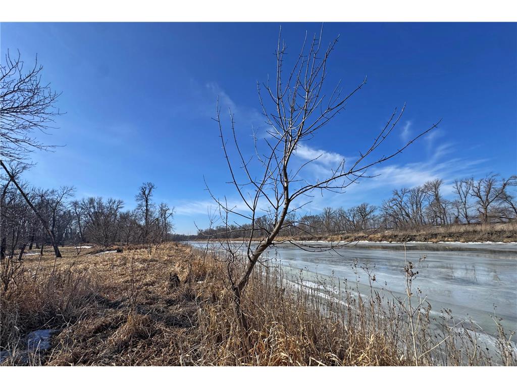 0000 King of Trails (Hwy 75) Halstad MN 56548 - Red River 7038856 image27