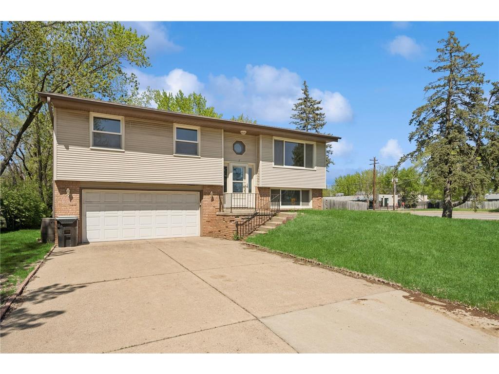 1 104th Lane NW Coon Rapids MN 55448 6711513 image1