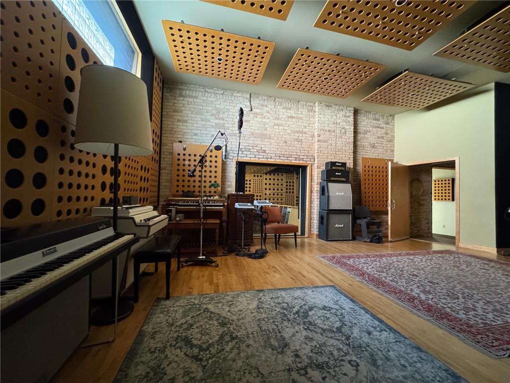 1 Address Pending Minneapolis MN 55414 7109392 image9