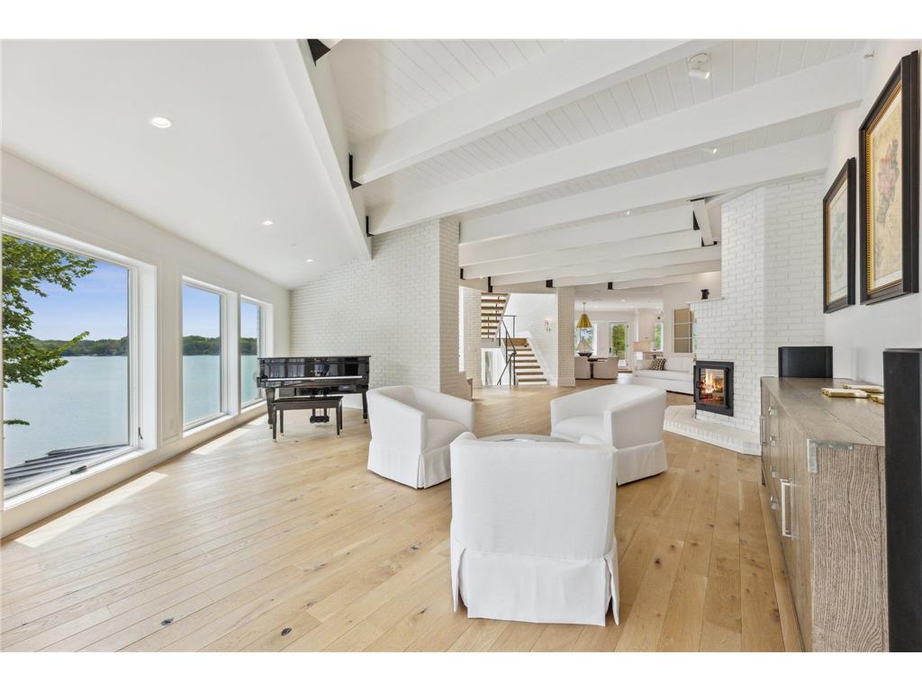 1 Bald Eagle Island, White Bear Twp, MN, 55110 | MLS: 6523977 | Edina