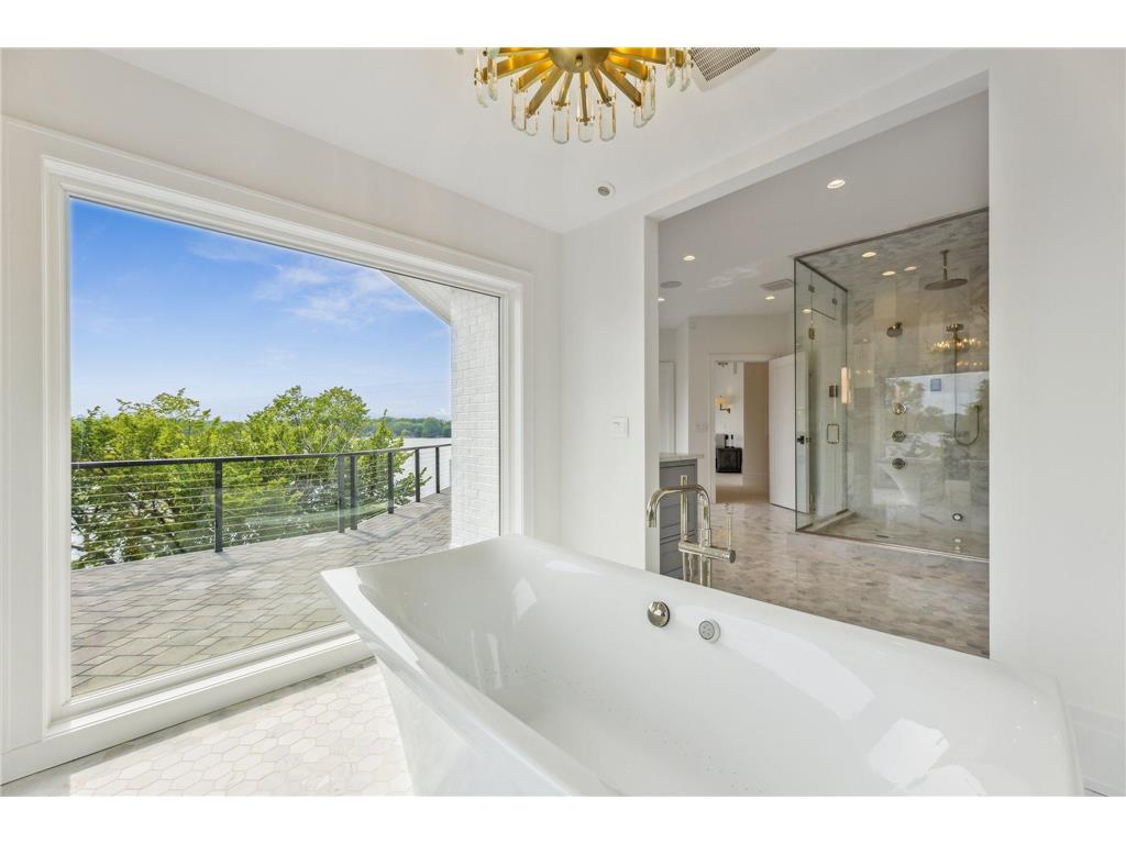 1 Bald Eagle Island, White Bear Twp, MN, 55110 | MLS: 6523977 | Edina