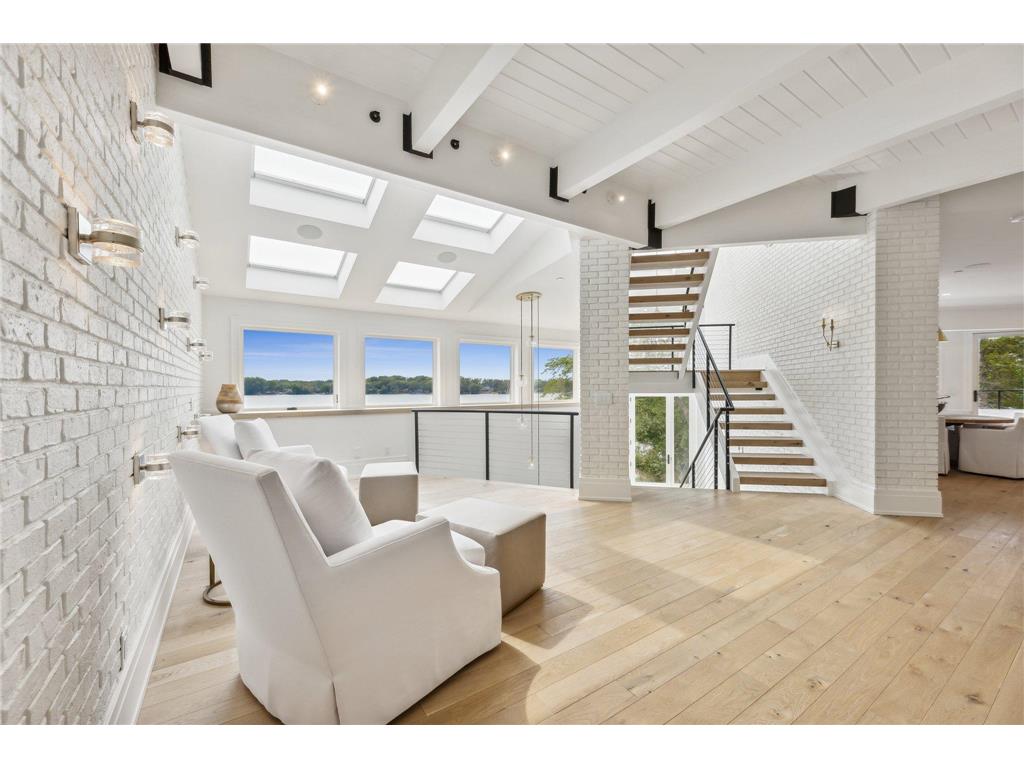 1 Bald Eagle Island, White Bear Twp, MN, 55110 | MLS: 6523977 | Edina