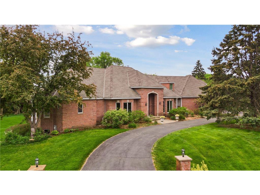 1 Columbine Lane North Oaks MN 55127 6535496 image1