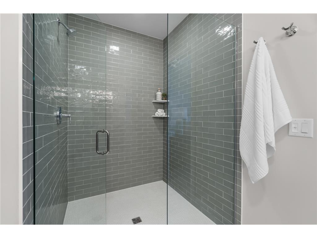 1 Hill Farm Rd #107 North Oaks MN 55127 - Pleasant Lake 7089094 image52