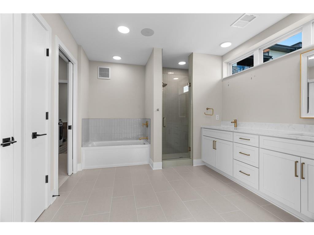 1 Hill Farm Road #109 North Oaks MN 55127 - Pleasant Lake 6764236 image11