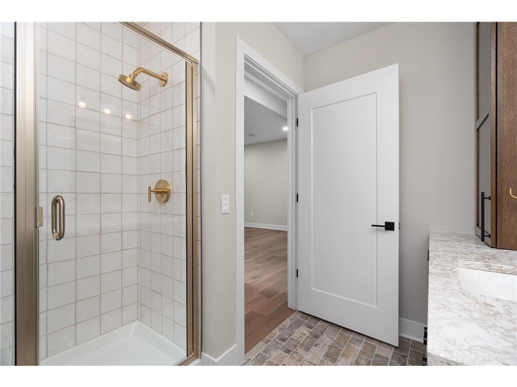 1 Hill Farm Road #200 North Oaks MN 55127 - Black Lake 6763648 image18