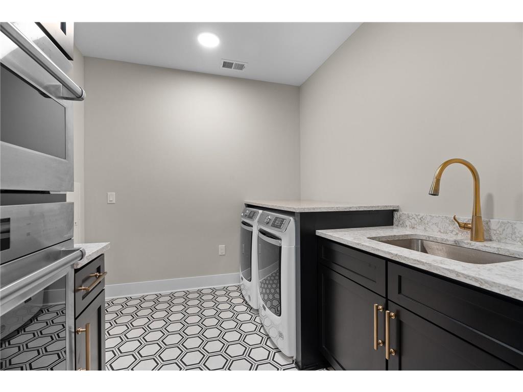 1 Hill Farm Road #200 North Oaks MN 55127 - Black Lake 6763648 image19