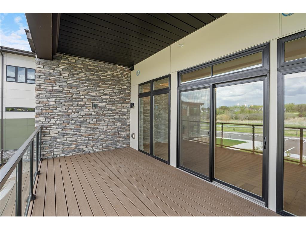 1 Hill Farm Road #205 North Oaks MN 55127 - Pleasant Lake 6563454 image14