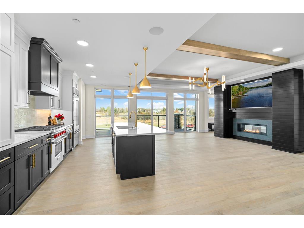 1 Hill Farm Road #209 North Oaks MN 55127 - Pleasant Lake 6268679 image1