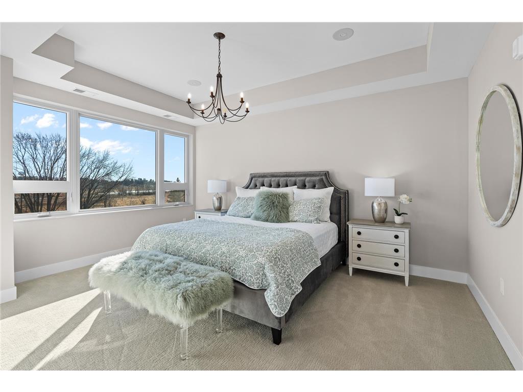 1 Hill Farm Road #210 North Oaks MN 55127 6688801 image18