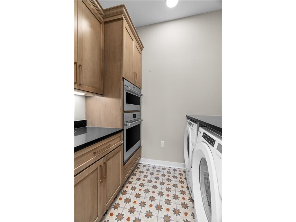 1 Hill Farm Road #303 North Oaks MN 55127 - Pleasant Lake 7089139 image12
