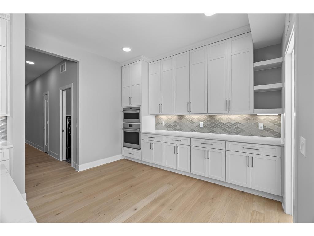 1 Hill Farm Road #306 North Oaks MN 55127 - Pleasant Lake 7048314 image11