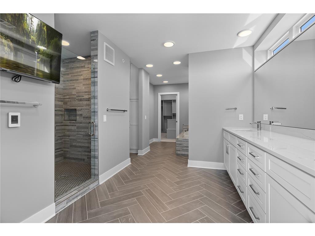 1 Hill Farm Road #306 North Oaks MN 55127 - Pleasant Lake 7048314 image22