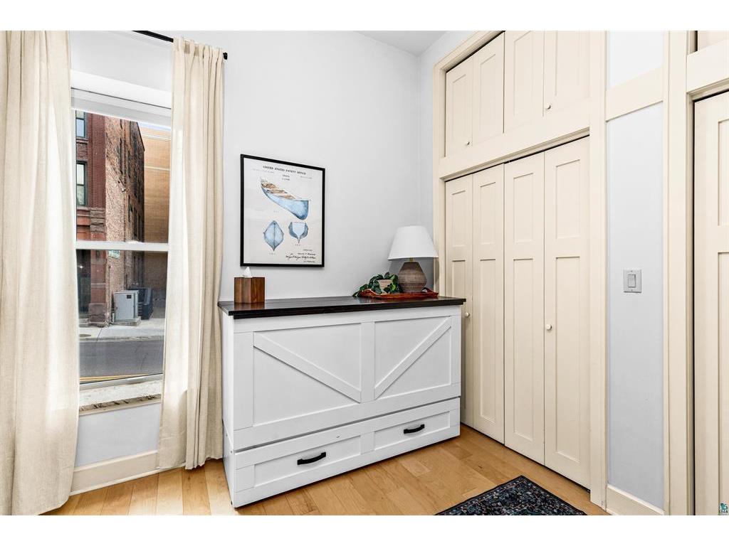 1 N Lake Avenue Duluth MN 55802 7073523 image18