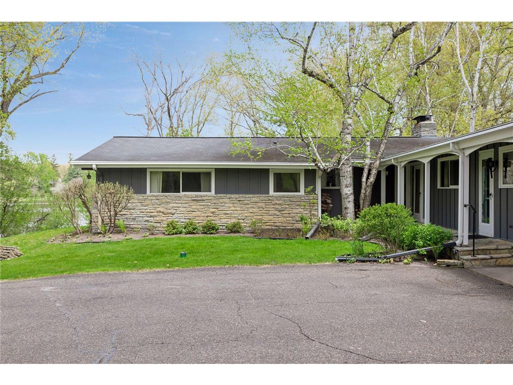 1 Poplar Lane North Oaks MN 55127 - Gilfillan 7071282 image6