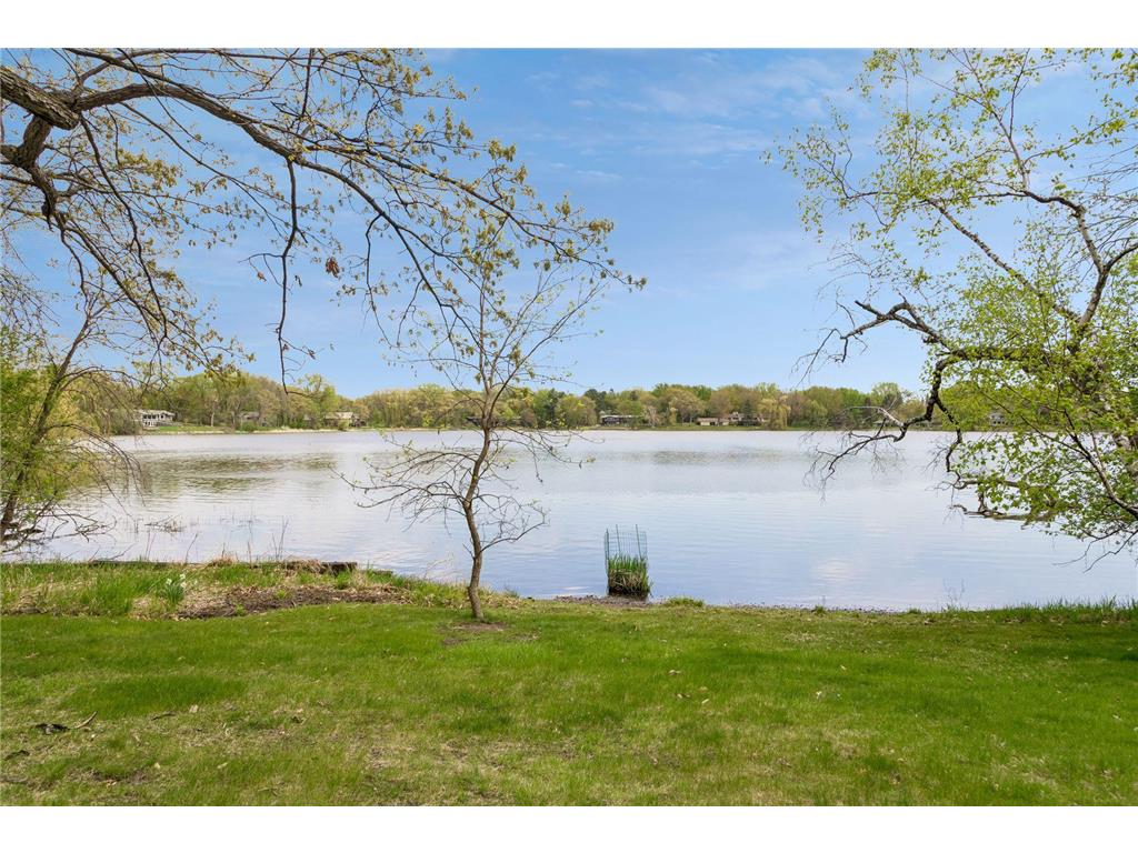 1 Poplar Lane North Oaks MN 55127 - Gilfillan 7071282 image61