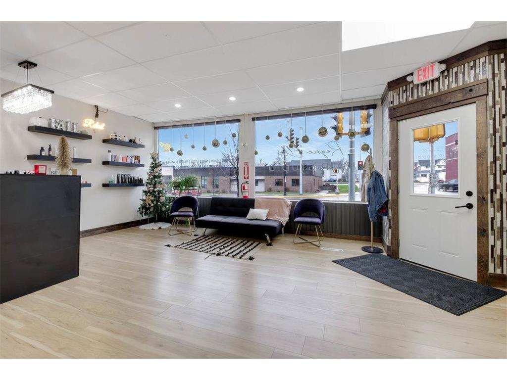 1 S Main Street Rice Lake WI 54868 6822945 image8