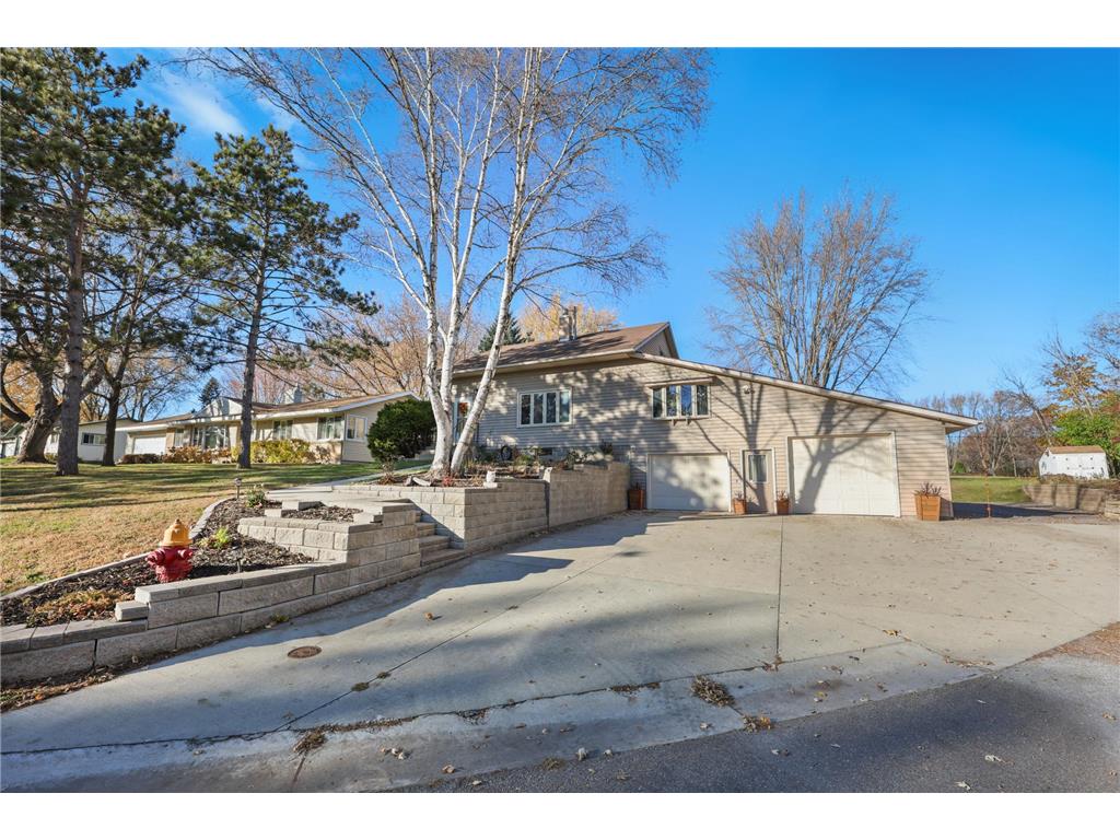 1 Skyview Drive Sauk Rapids MN 56379 6814775 image1