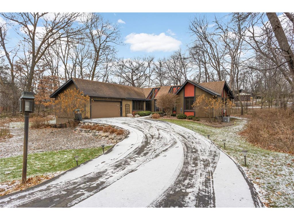 1 Timberglade Road Bloomington MN 55437 6637509 image1