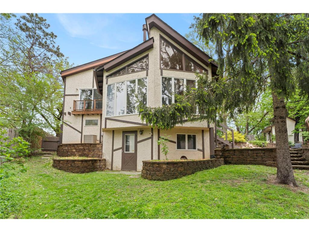 1 Tip Top Lane Mahtomedi MN 55115 - White Bear 7072879 image1