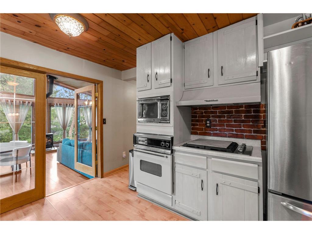 1 Tip Top Lane Mahtomedi MN 55115 - White Bear 7072879 image12