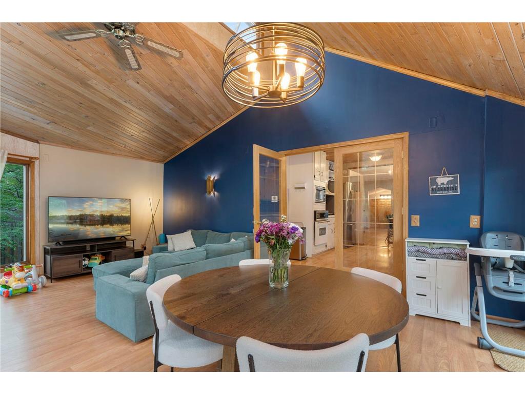 1 Tip Top Lane Mahtomedi MN 55115 - White Bear 7072879 image14