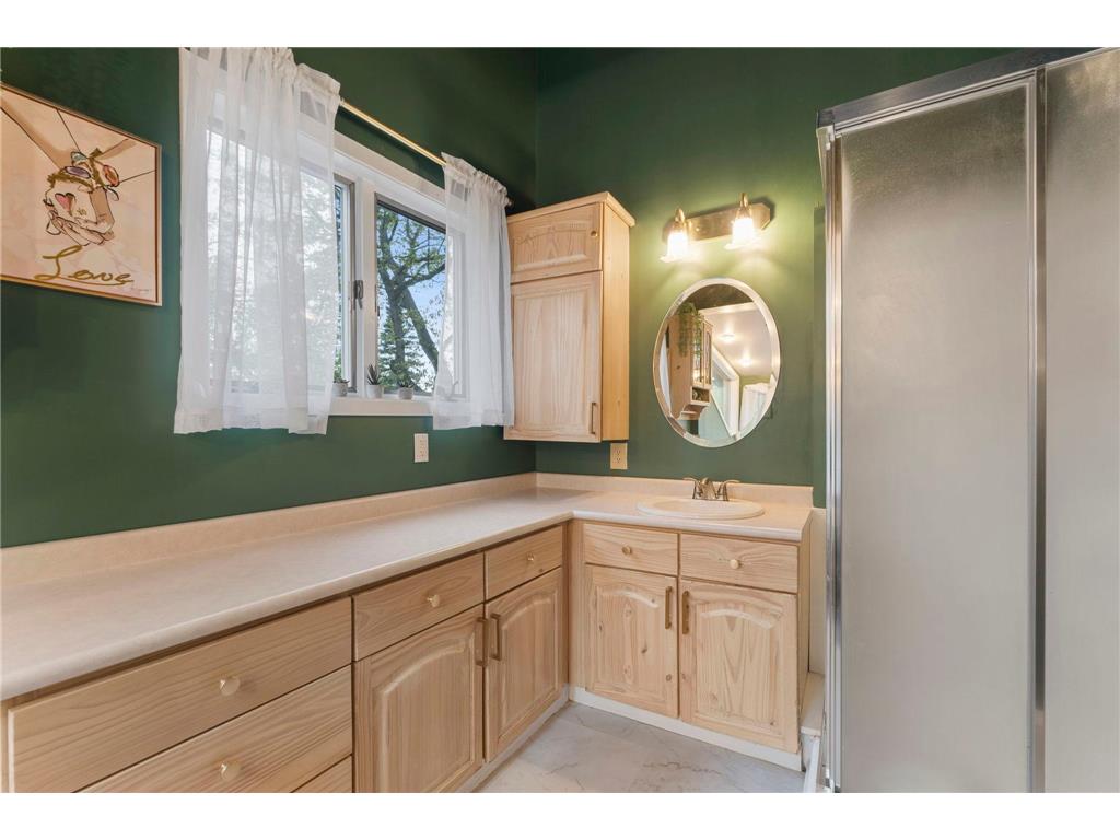 1 Tip Top Lane Mahtomedi MN 55115 - White Bear 7072879 image24