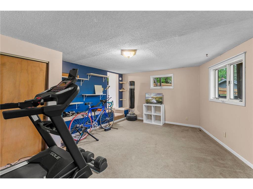 1 Tip Top Lane Mahtomedi MN 55115 - White Bear 7072879 image28