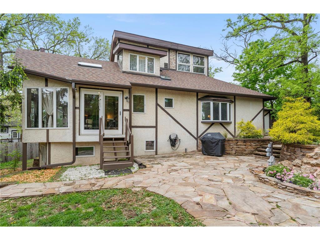 1 Tip Top Lane Mahtomedi MN 55115 - White Bear 7072879 image35