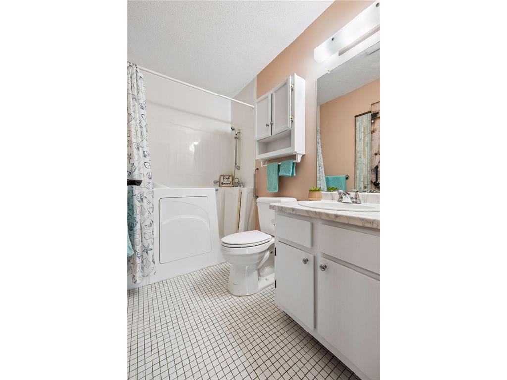 1 W Lake Street #420 Minneapolis MN 55408 7052143 image21