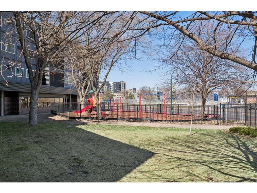 1 W Lake Street #420 Minneapolis MN 55408 7052143 image36