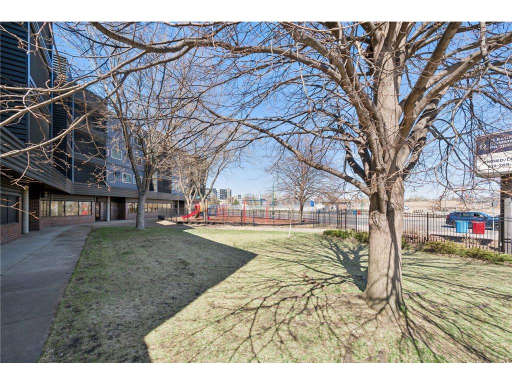 1 W Lake Street #420 Minneapolis MN 55408 7052143 image37