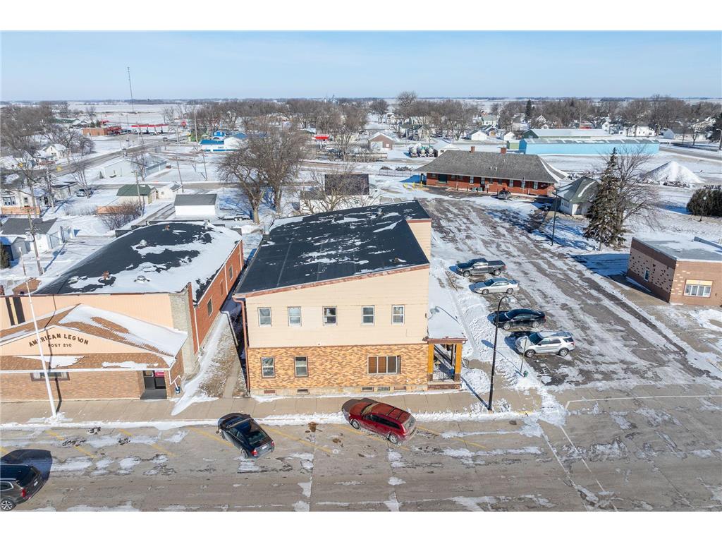10 1st Avenue NW Wells MN 56097 7016268 image4