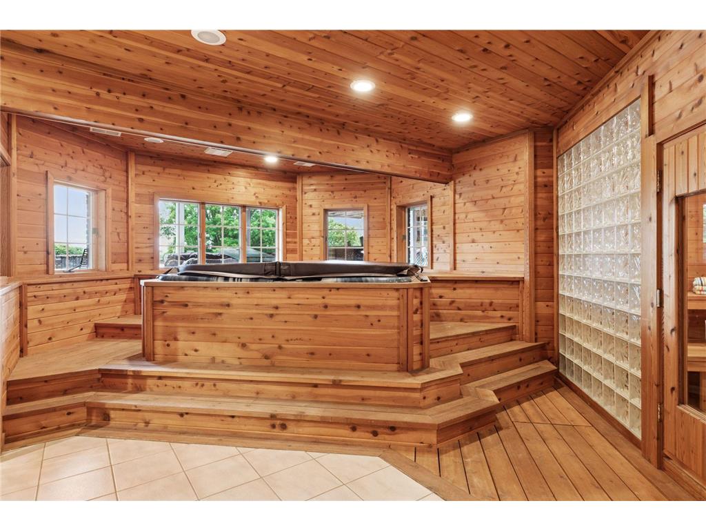 10 Apple Orchard Court Dellwood MN 55110 6818725 image113
