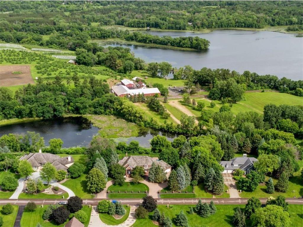 10 Apple Orchard Court Dellwood MN 55110 6818725 image2