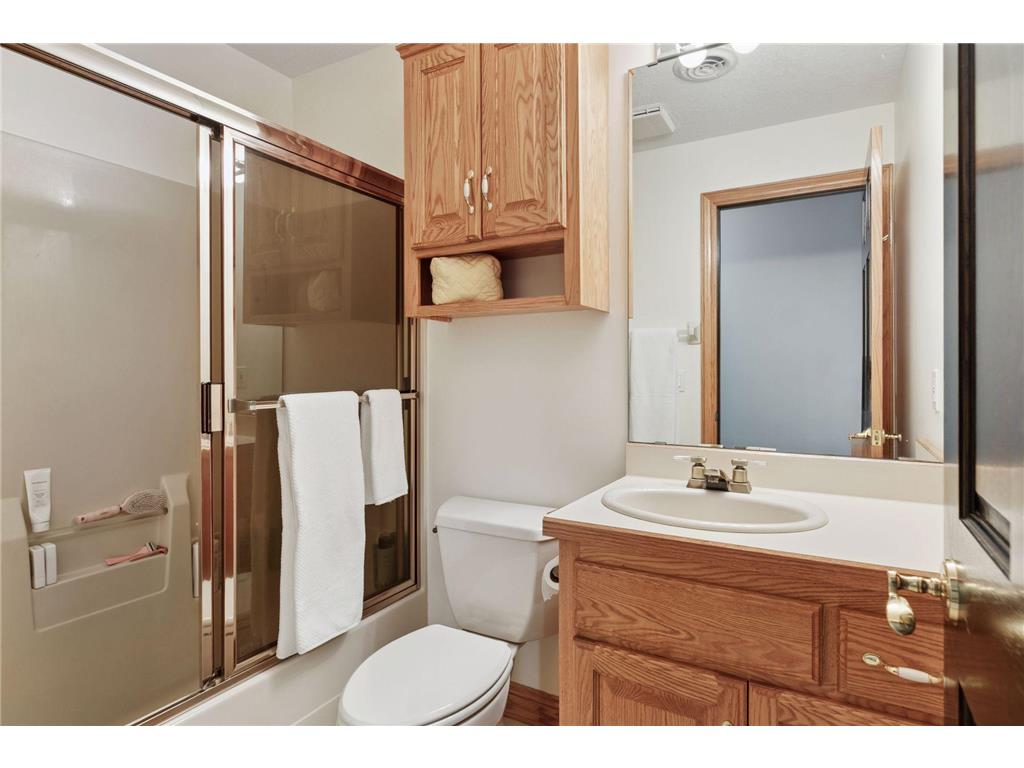10 Apple Orchard Court Dellwood MN 55110 6818725 image83