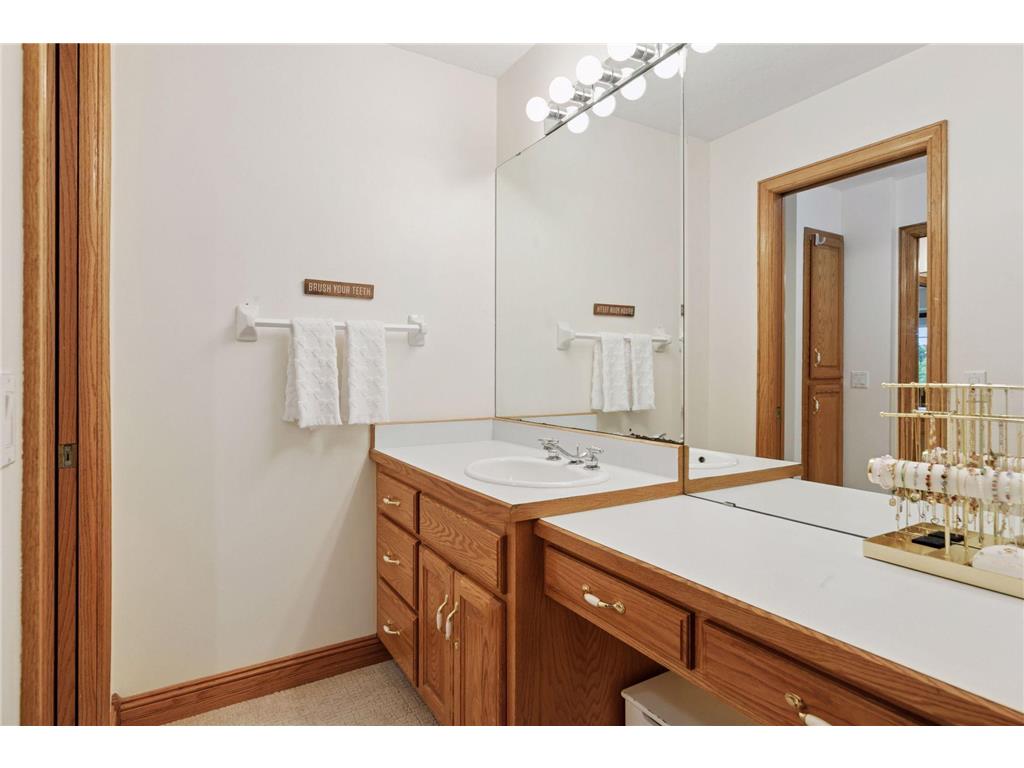 10 Apple Orchard Court Dellwood MN 55110 6818725 image88