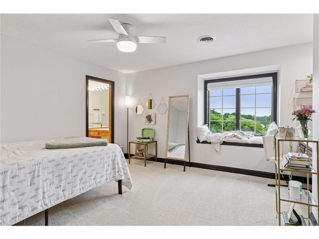 10 Apple Orchard Court Dellwood MN 55110 6818725 image89