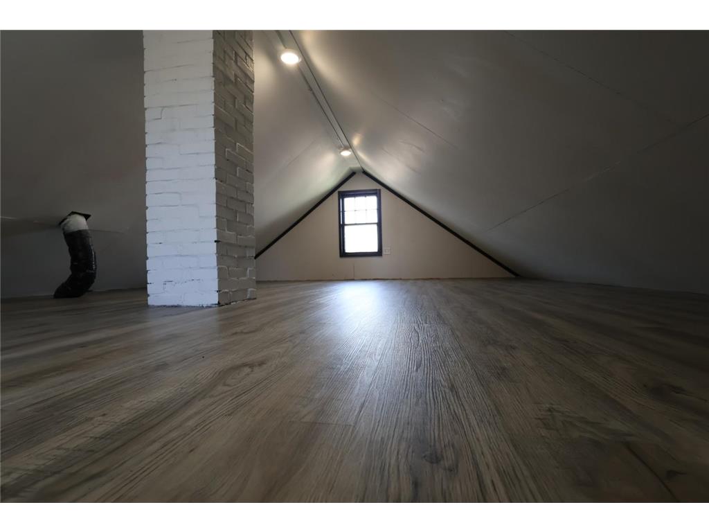 10 E 4th Street Morris MN 56267 7078339 image24