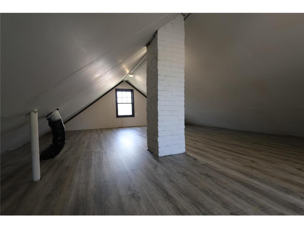 10 E 4th Street Morris MN 56267 7078339 image26