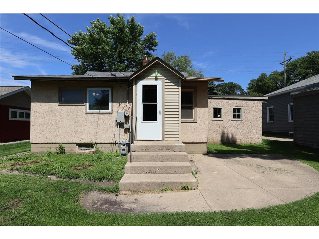 10 E 4th Street Morris MN 56267 7078339 image34