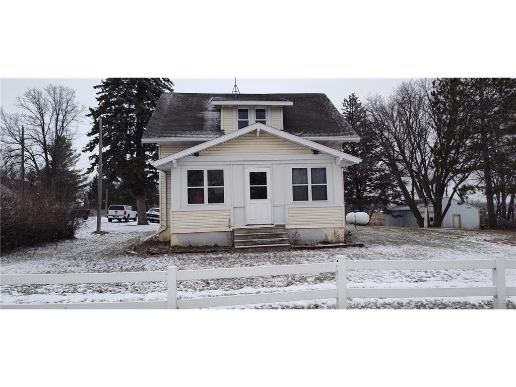 10 Eastern Avenue S Urbank MN 56588 6640738 image1