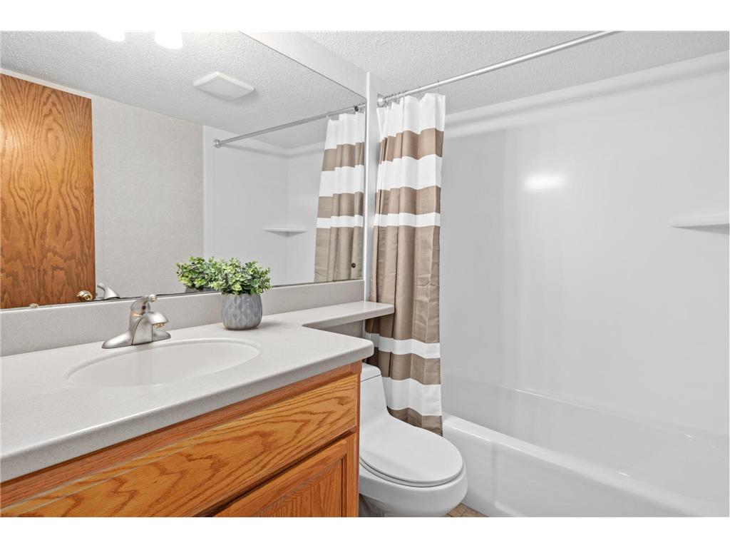 10 Hay Camp Road North Oaks MN 55127 6821664 image31